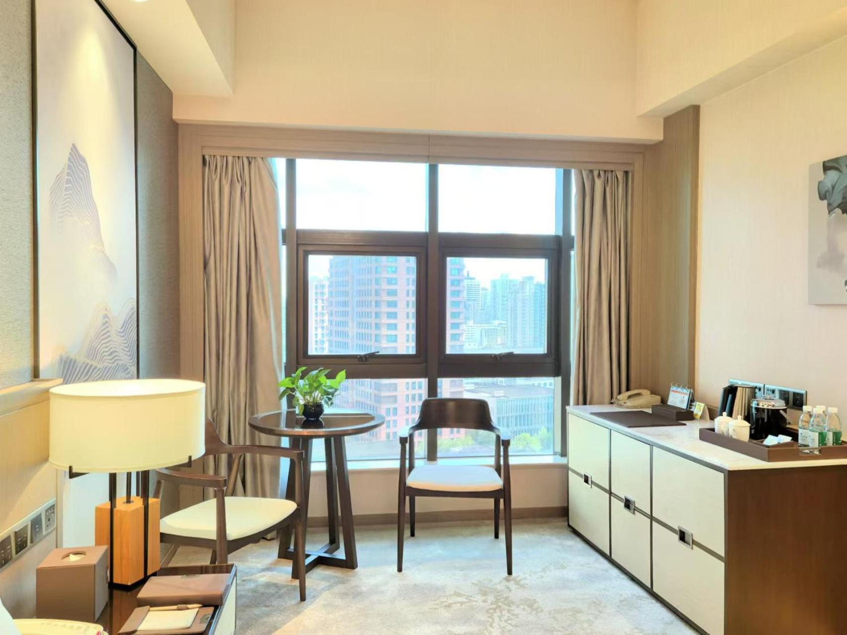 Jin Jiang Pine City Hotel Şanghay Dış mekan fotoğraf