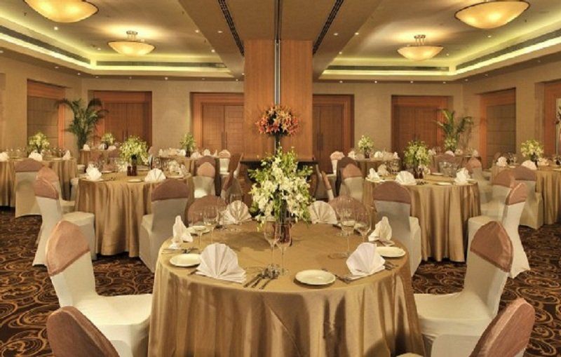 Jin Jiang Pine City Hotel Şanghay Dış mekan fotoğraf